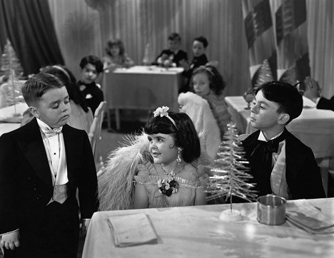 George McFarland, Darla Hood, Carl 'Alfalfa' Switzer - Our Gang Follies of 1938 - Do filme