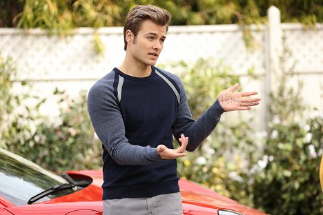 Peyton Meyer - American Housewife - How Oliver Got His Groove Back - De filmes