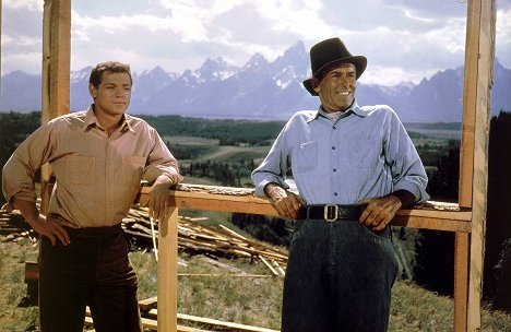 James MacArthur, Henry Fonda - La Montagne des 9 Spencer - Film