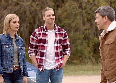 Cindy Busby, Marshall Williams, Paul Essiembre - Follow Me to Daisy Hills - Photos