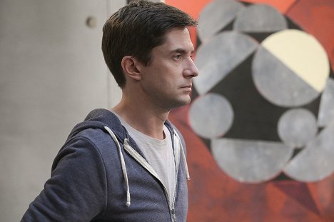 Topher Grace - Home Economics - Pilot - Photos