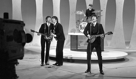 Paul McCartney, George Harrison, Ringo Starr, John Lennon - Toast of the Town - Photos