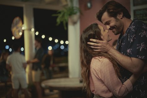 Albano Jerónimo, Hannah Ware - The One – Finde dein perfektes Match - Episode 2 - Filmfotos