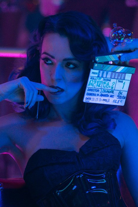 Verónica Sánchez - Sky Rojo - Realidade paralela - De filmagens