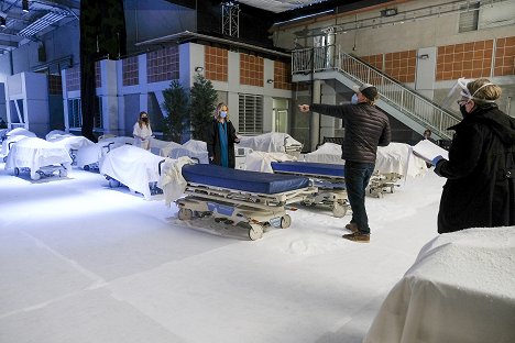 Ellen Pompeo, Kim Raver, Kevin McKidd - Grey's Anatomy - En état de choc - Tournage