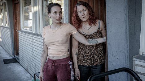 Josefin Asplund, Cecilia Nilsson - Snow Angels - Spuren im Schnee - Eiskalte Stille - Filmfotos