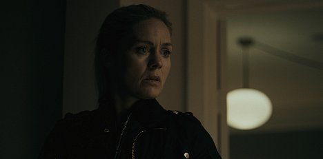 Nína Dögg Filippusdóttir - Vraždy ve Valhalle - Jizvy - Z filmu