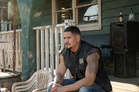 JD Pardo - Mayans M.C. - The Orneriness of Kings - Photos