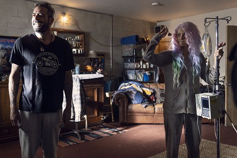 Jeffrey Dean Morgan, Hilarie Burton - The Walking Dead - Here's Negan - Filmfotók