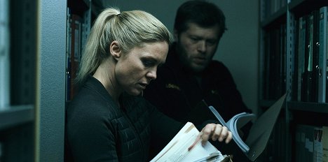 Nína Dögg Filippusdóttir, Víkingur Kristjánsson - The Valhalla Murders - Hidden Place - De la película