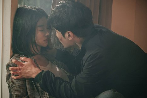 Ye-ji Seo - Recalled - Van film