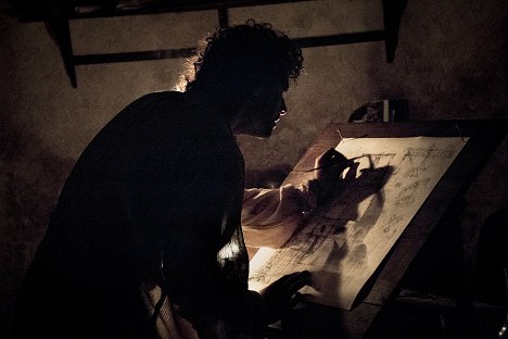 Aidan Turner - Leonardo - A firenzei segéd - Filmfotók