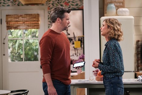 Patrick Brammall, Kyra Sedgwick - Call Your Mother - Save the Date - Photos