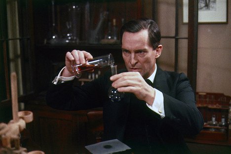 Jeremy Brett - The Adventures of Sherlock Holmes - The Solitary Cyclist - Van film