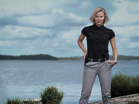 Agnes Lindström Bolmgren - Bäckström - Season 1 - Promo
