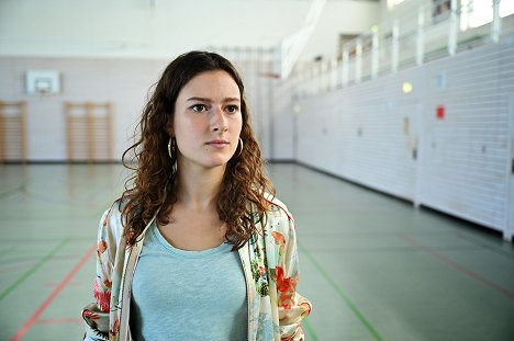 Soraya Bouabsa - Marie fängt Feuer - Coming Out - De filmes