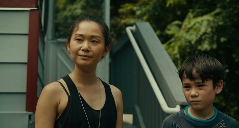 Hong Chau, Lucas Jaye - El verano de Cody - De la película