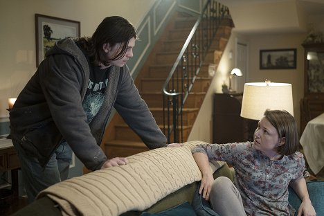 Jack Mulhern, Debbie Campbell - Easttowni rejtélyek - Fathers - Filmfotók