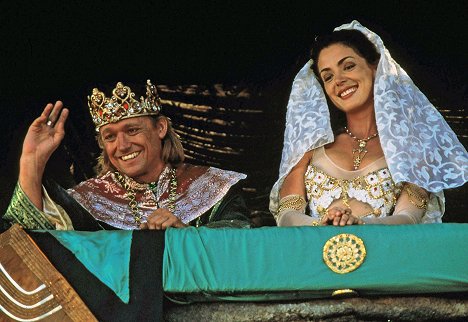 Michael Hurst, Lisa Ann Hadley - Hercules: The Legendary Journeys - King for a Day - Kuvat elokuvasta