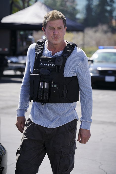 Kenny Johnson - S.W.A.T. - Lockdown - Filmfotos