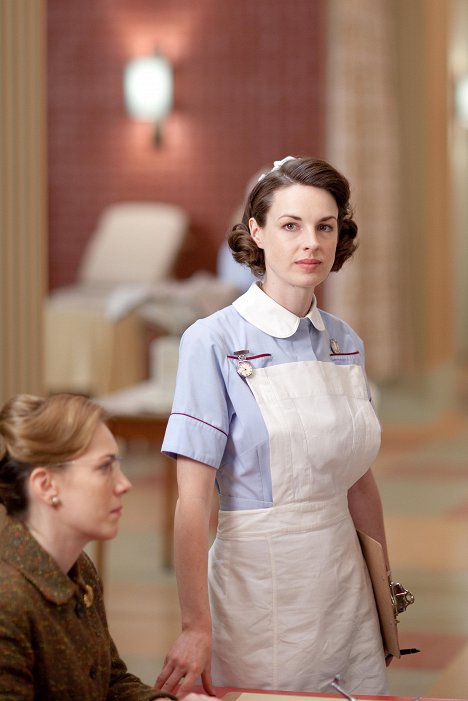 Laura Main, Jessica Raine - Call the Midwife - Episode 1 - Photos