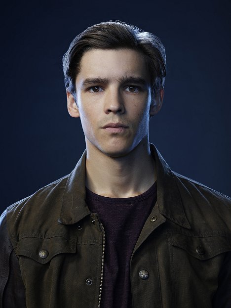 Brenton Thwaites - Titans - Season 2 - Promokuvat