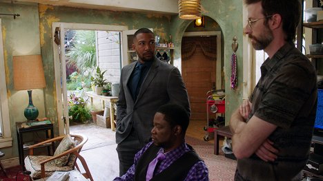 Charles Michael Davis, Daryl Mitchell, Rob Kerkovich - NCIS: New Orleans - Runs in the Family - Van film