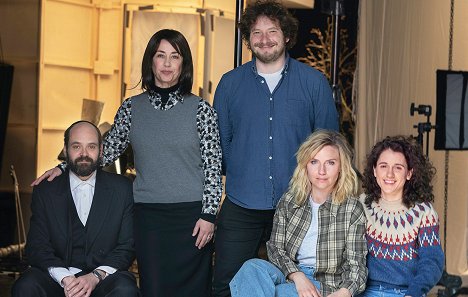 David Dencik, Sofie Gråbøl, Gabriel Bier Gislason, Josephine Park, Ellie Kendrick - Natten har øjne - Promóció fotók