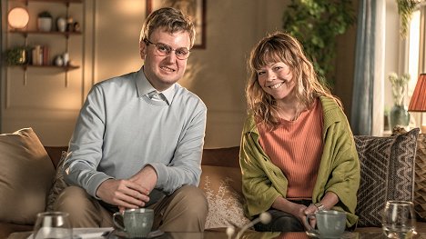 Kevin Vågenes, Hanne Gjerstad Henrichsen - Couples Therapy - Promo