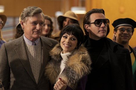 Bill Pullman, Krysta Rodriguez, Ewan McGregor - Halston - Versalles - De la película