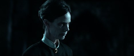 Eugenie Bondurant - Conjuring 3 : Sous l'emprise du diable - Film