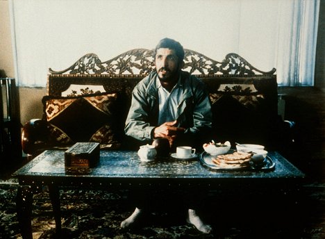 Hossain Sabzian - Nema-ye Nazdik - Van film