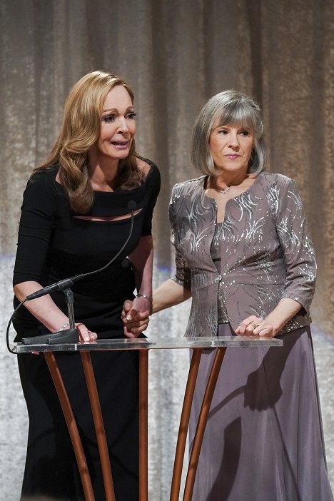 Allison Janney, Mimi Kennedy - Mom - A Community Hero and a Wide Turn - Photos