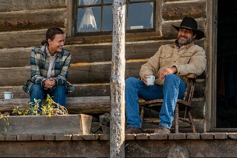 Robin Wright, Demián Bichir - Land - Do filme