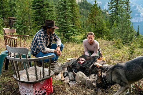 Demián Bichir, Robin Wright - Země - Z filmu