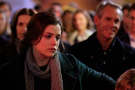 Jessica De Gouw - The Secret She Keeps - Die Rivalin - Das Baby in Gefahr - Filmfotos