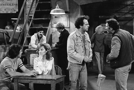 Marilu Henner, Christopher Lloyd, Judd Hirsch - Taxi - Kuvat elokuvasta