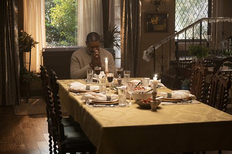 Dennis Haysbert - Lucifer - Family Dinner - Photos