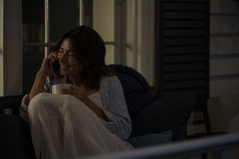 Sarah Shahi - Sex/Život - Manželky jsou v Connecticutu - Z filmu