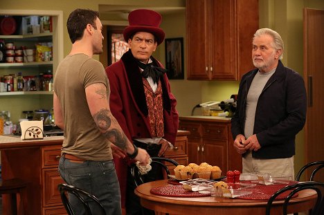 Brian Austin Green, Charlie Sheen, Martin Sheen - Anger Management - Charlie und die armen Seelen - Filmfotos