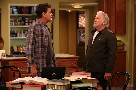 Charlie Sheen, Martin Sheen - Anger Management - Charlie and the Devil - Photos