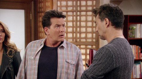 Charlie Sheen, Eric Steinberg - Anger Management - Charlie and the Temper of Doom - Photos