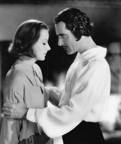 Greta Garbo, John Gilbert - La Reine Christine - Film