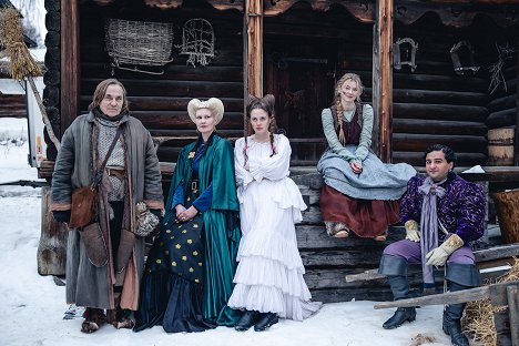Bjørn Sundquist, Ellen Dorrit Petersen, Ingrid Giæver, Astrid S, Nader Khademi - Three Wishes for Cinderella - Making of