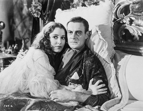 Valerie Hobson, Colin Clive - Frankensteins Braut - Filmfotos