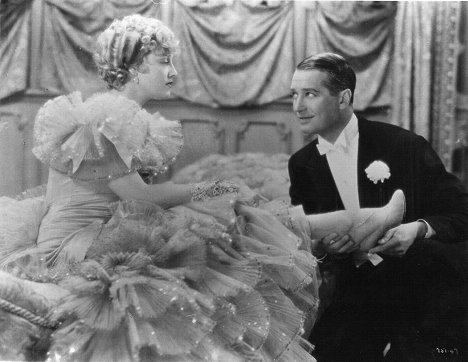 Jeanette MacDonald, Maurice Chevalier - Iloinen leski - Kuvat elokuvasta