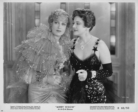 Jeanette MacDonald, Minna Gombell - The Merry Widow - Lobby Cards