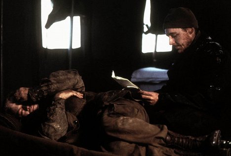 Neal McDonough, Scott Grimes - Band of Brothers - The Breaking Point - Photos
