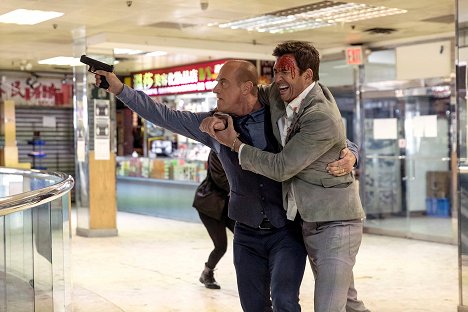 Christopher Meloni, Dylan McDermott - Law & Order: Organized Crime - Forget It, Jake; It's Chinatown - Filmfotók