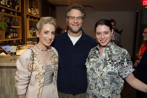 Los Angeles premiere of "How It Ends" at NeueHouse Hollywood on Thursday, July 15, 2021 - Zoe Lister Jones, Seth Rogen, Lauren A. Miller - How It Ends - Events